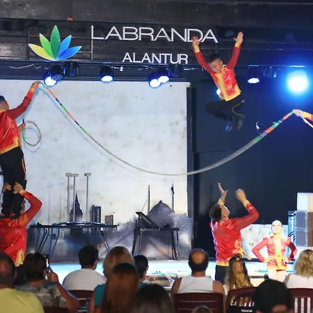 Ośrodek wypoczynkowy Labranda Alantur Alanya