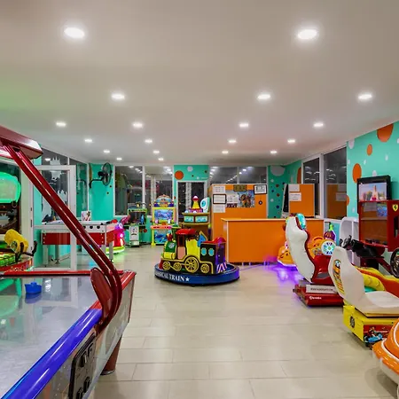 Labranda Alantur Alanya